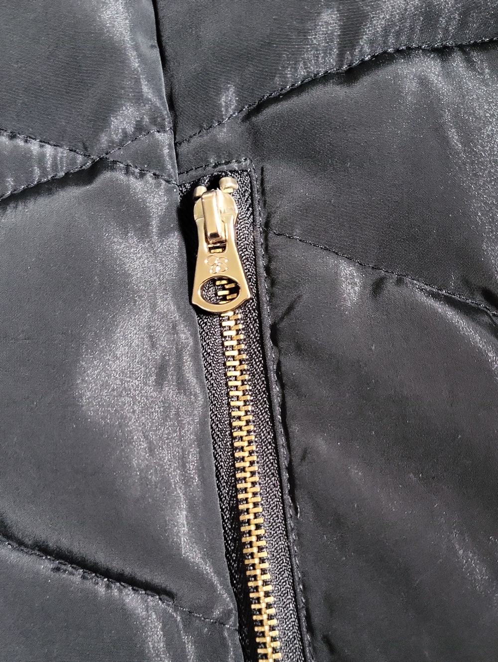 Black winter jacket - Picture 4 of 9